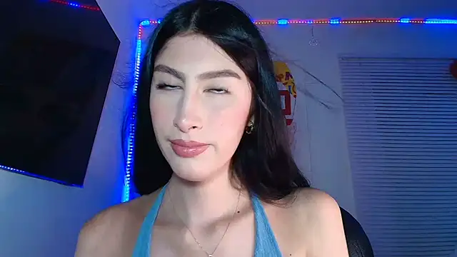 Snapshot of valeria_gonzales_ chatting on April 2026 02:01:01 AM valeria gonzales online show from April 2026 02:01:01 AM