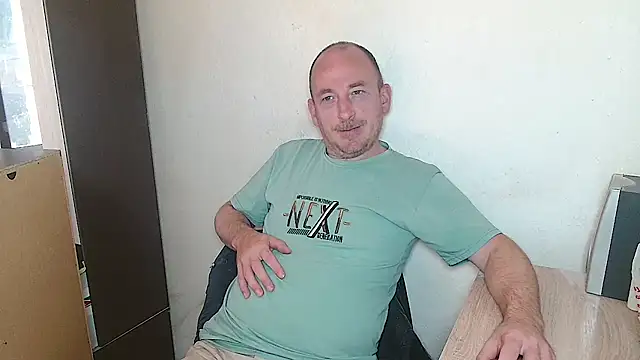 Snapshot of Johan___Barker chatting on March 2026 01:39:02 PM Johan Barker online show from March 2026 01:39:02 PM