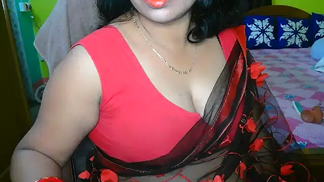 Snapshot of Anushka_21 chatting on December 2024 06:55:01 PM Anushka 21 online show from December 2024 06:55:01 PM