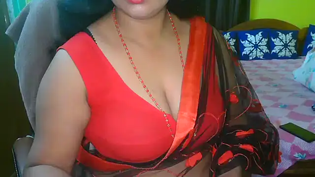 Snapshot of Anushka_21 chatting on December 2024 12:51:02 AM Anushka 21 online show from December 2024 12:51:02 AM