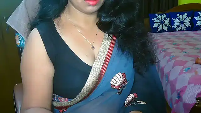 Snapshot of Anushka_21 chatting on December 2024 02:02:02 AM Anushka 21 online show from December 2024 02:02:02 AM