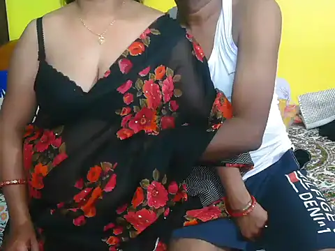 Snapshot of Anushka_21 chatting on February 2025 02:27:02 AM Anushka 21 online show from February 2025 02:27:02 AM