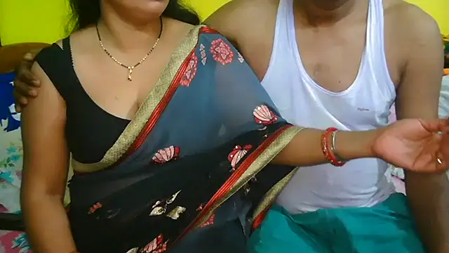 Snapshot of Anushka_21 chatting on February 2025 01:47:02 AM Anushka 21 online show from February 2025 01:47:02 AM