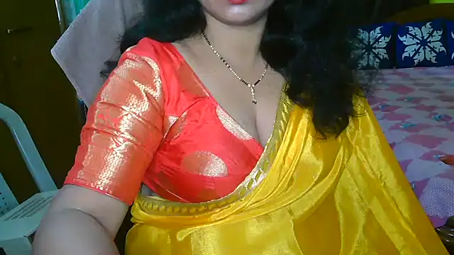 Snapshot of Anushka_21 chatting on February 2025 02:53:01 AM Anushka 21 online show from February 2025 02:53:01 AM