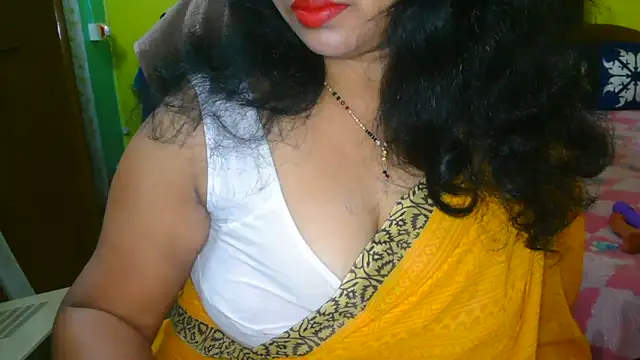 Snapshot of Anushka_21 chatting on March 2025 07:43:02 PM Anushka 21 online show from March 2025 07:43:02 PM