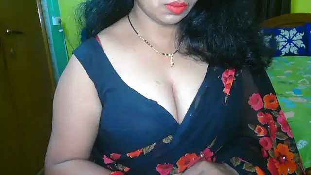 Snapshot of Anushka_21 chatting on March 2025 02:25:02 AM Anushka 21 online show from March 2025 02:25:02 AM