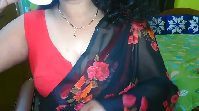 Snapshot of Anushka_21 chatting on March 2025 11:57:02 PM Anushka 21 online show from March 2025 11:57:02 PM