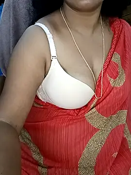 Snapshot of Anushka_21 chatting on September 2025 07:03:02 PM Anushka 21 online show from September 2025 07:03:02 PM