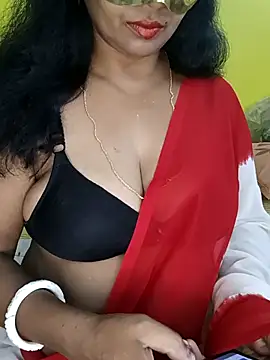 Snapshot of Anushka_21 chatting on September 2025 06:53:01 PM Anushka 21 online show from September 2025 06:53:01 PM