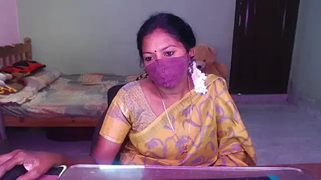 Snapshot of Novapol chatting on May 2026 06:10:02 AM Novapol online show from May 2026 06:10:02 AM