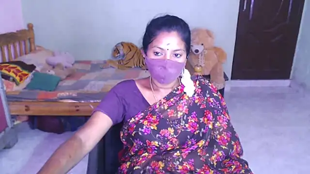Snapshot of Novapol chatting on July 2026 05:24:01 AM Novapol online show from July 2026 05:24:01 AM