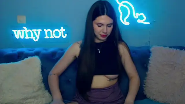 ViollinaLove online show from April 2026 04:46:01 AM