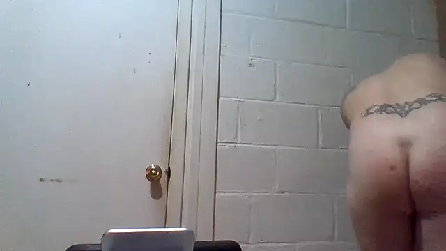 Snapshot of CLoSpunkmeyer69 chatting on December 2024 02:04:01 PM CLoSpunkmeyer69 online show from December 2024 02:04:01 PM