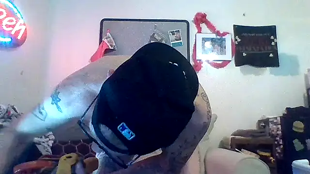 Snapshot of CLoSpunkmeyer69 chatting on February 2025 03:04:02 PM CLoSpunkmeyer69 online show from February 2025 03:04:02 PM