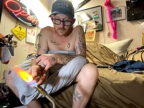 Snapshot of CLoSpunkmeyer69 chatting on October 2025 08:59:01 AM CLoSpunkmeyer69 online show from October 2025 08:59:01 AM