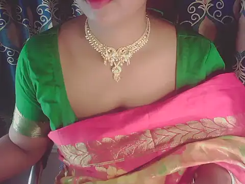 Snapshot of banglarani880 chatting on January 2025 08:15:01 PM banglarani880 online show from January 2025 08:15:01 PM