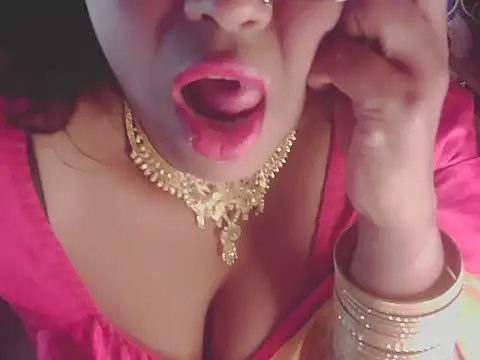 Snapshot of banglarani880 chatting on January 2025 09:08:01 AM banglarani880 online show from January 2025 09:08:01 AM