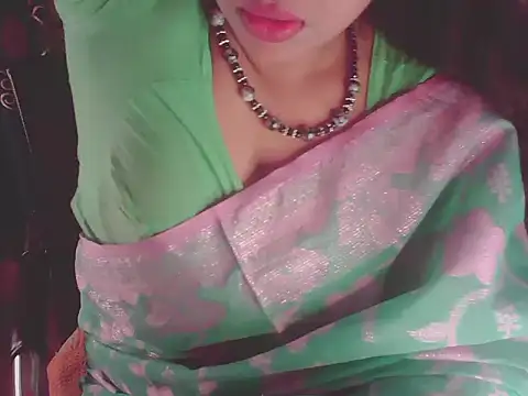 Snapshot of banglarani880 chatting on January 2025 03:22:01 AM banglarani880 online show from January 2025 03:22:01 AM