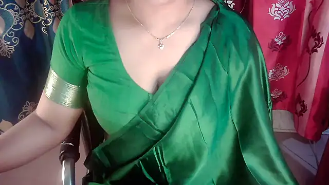 Snapshot of banglarani880 chatting on March 2025 04:51:01 PM banglarani880 online show from March 2025 04:51:01 PM