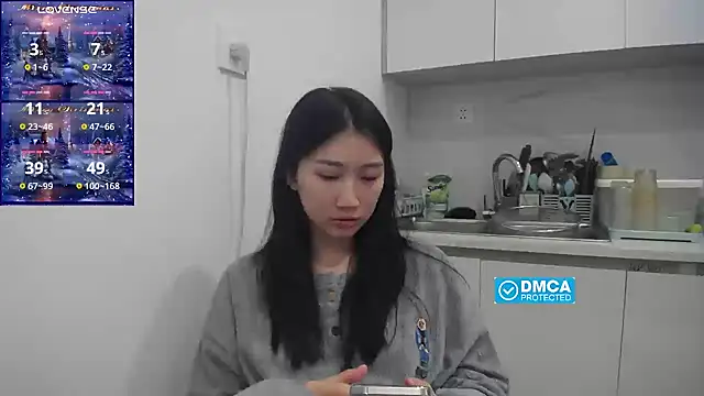 Snapshot of Asiagirll chatting on February 2025 01:25:02 AM Asiagirll online show from February 2025 01:25:02 AM
