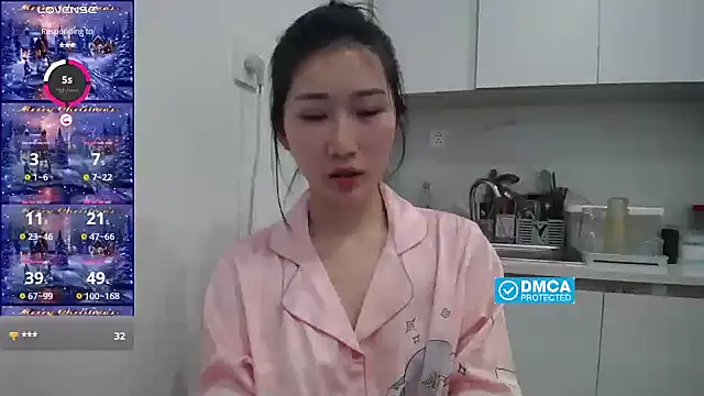 Snapshot of Asiagirll chatting on March 2025 07:18:01 AM Asiagirll online show from March 2025 07:18:01 AM