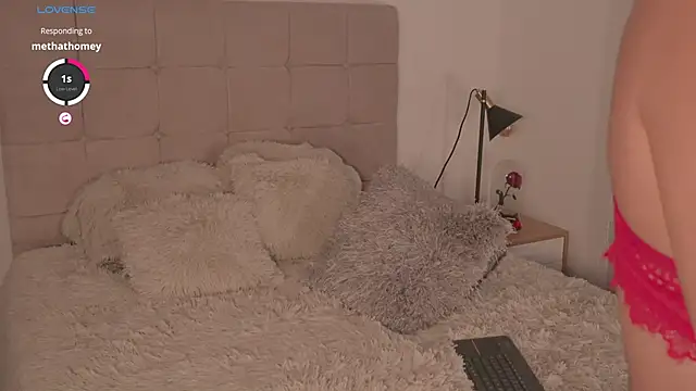 AbellaCroft online show from January 2025 04:26:01 PM