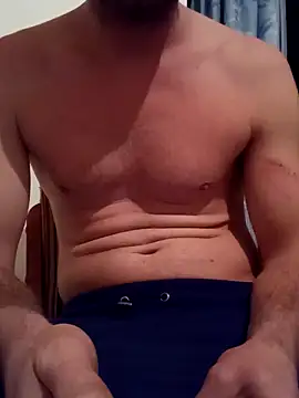 Snapshot of Rolandxxxr chatting on January 2025 04:57:01 PM Rolandxxxr online show from January 2025 04:57:01 PM