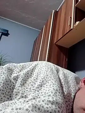 Snapshot of Rolandxxxr chatting on March 2025 11:46:01 PM Rolandxxxr online show from March 2025 11:46:01 PM