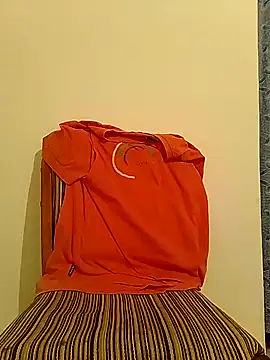 Snapshot of Rolandxxxr chatting on March 2025 05:39:01 PM Rolandxxxr online show from March 2025 05:39:01 PM