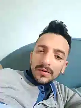 Snapshot of Lore93s chatting on December 2024 10:01:02 AM Lore93s online show from December 2024 10:01:02 AM