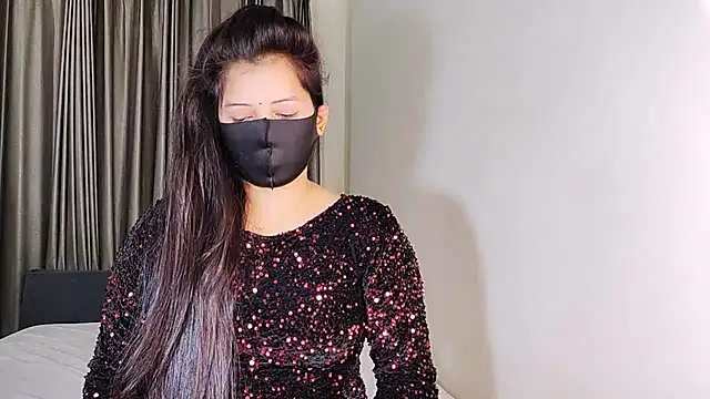 Snapshot of YourLovelyQueen chatting on December 2024 08:29:01 PM YourLovelyQueen online show from December 2024 08:29:01 PM