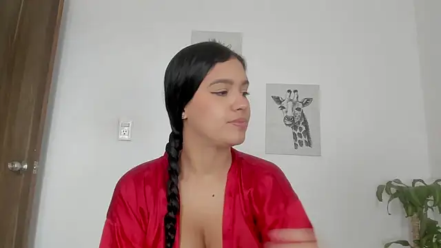 Hanna Risso online show from September 2025 05:40:01 PM