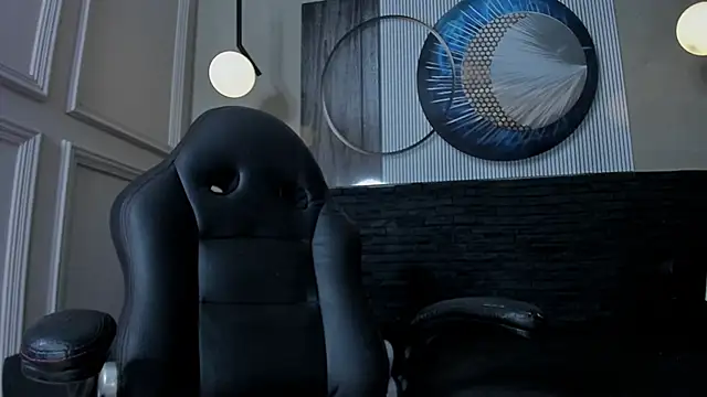 Snapshot of octavia_rouse chatting on January 2025 06:04:01 PM octavia rouse online show from January 2025 06:04:01 PM