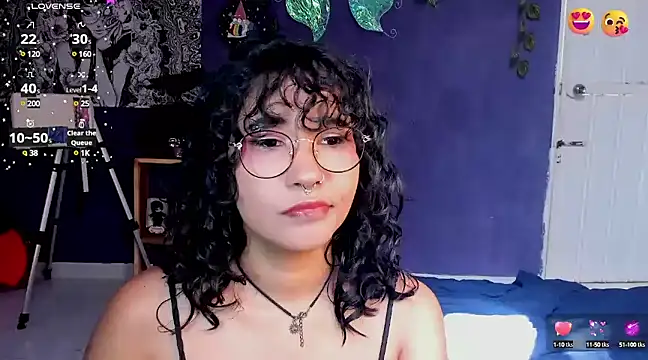 Snapshot of Mary_Rosse1 chatting on March 2025 08:10:02 PM Mary Rosse1 online show from March 2025 08:10:02 PM