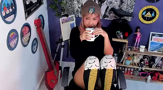 Snapshot of Mary_Rosse1 chatting on March 2025 12:57:01 PM Mary Rosse1 online show from March 2025 12:57:01 PM