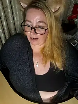 Iceprincess2bad4u online show from November 2025 06:09:02 PM