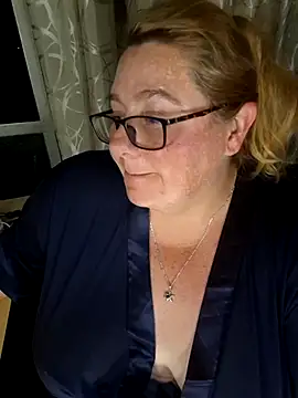 Iceprincess2bad4u online show from February 2026 05:38:01 PM