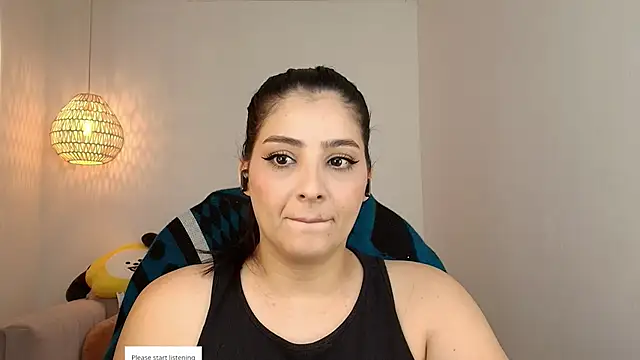 Snapshot of YummyAnna_ chatting on January 2026 08:23:02 PM YummyAnna online show from January 2026 08:23:02 PM