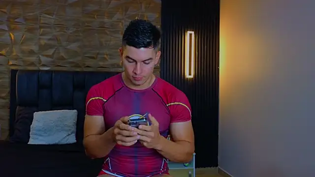 FelipeAndMarcello3 online show from February 2025 11:10:02 PM