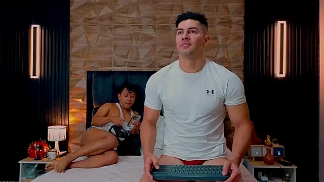 FelipeAndMarcello3 online show from September 2025 02:54:01 PM