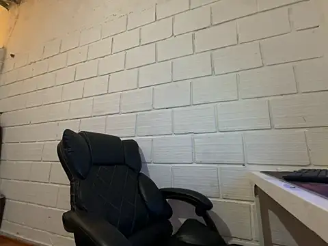 Max TheHorseDick online show from January 2026 11:29:01 PM