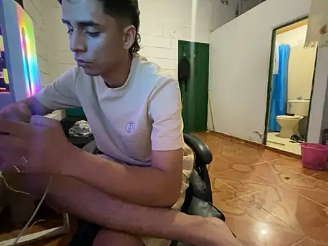 Max TheHorseDick online show from March 2026 02:15:02 AM