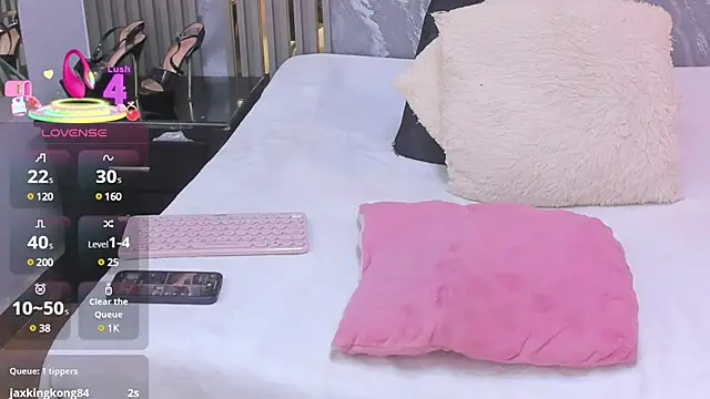 Snapshot of Nyakimgold chatting on March 2025 04:04:02 PM Nyakimgold online show from March 2025 04:04:02 PM