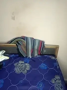 Snapshot of Sweet-Berry chatting on December 2024 05:37:01 PM Sweet-Berry online show from December 2024 05:37:01 PM