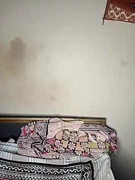 Snapshot of Sweet-Berry chatting on February 2025 06:59:01 PM Sweet-Berry online show from February 2025 06:59:01 PM