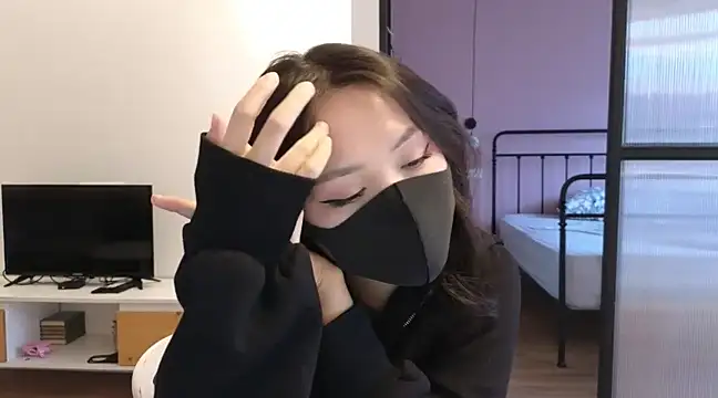 TammiLou online show from February 2025 01:44:01 PM