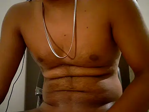 Snapshot of piratess chatting on April 2026 08:50:01 PM piratess online show from April 2026 08:50:01 PM