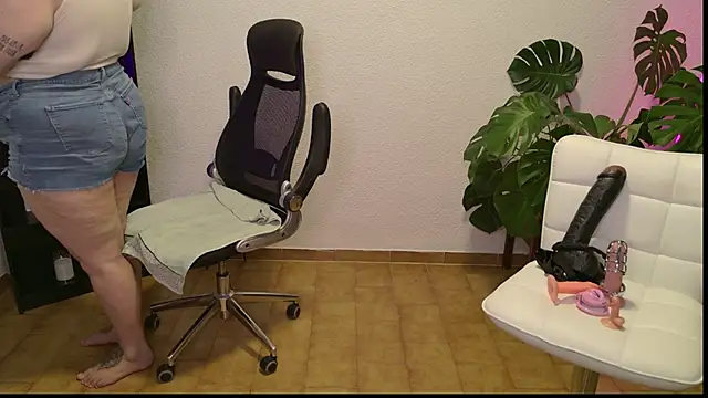 MargotGrey online show from July 2026 06:18:01 PM