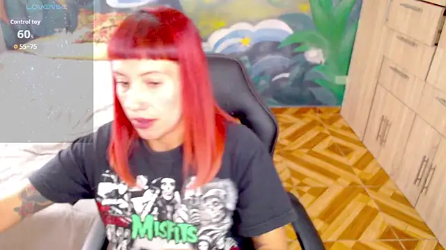 Snapshot of Eimy_lorens chatting on June 2026 05:49:02 PM Eimy lorens online show from June 2026 05:49:02 PM