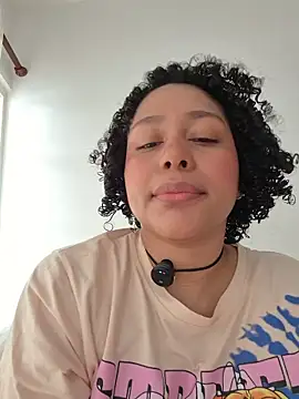 Snapshot of Electric_bae chatting on March 2026 01:36:01 PM Electric bae online show from March 2026 01:36:01 PM
